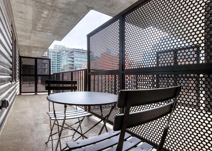 River North 1br Nr L Stop Riverwalk Loop Chi-1037 * Chicago